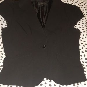 Short Sleeve Blazer Jacket